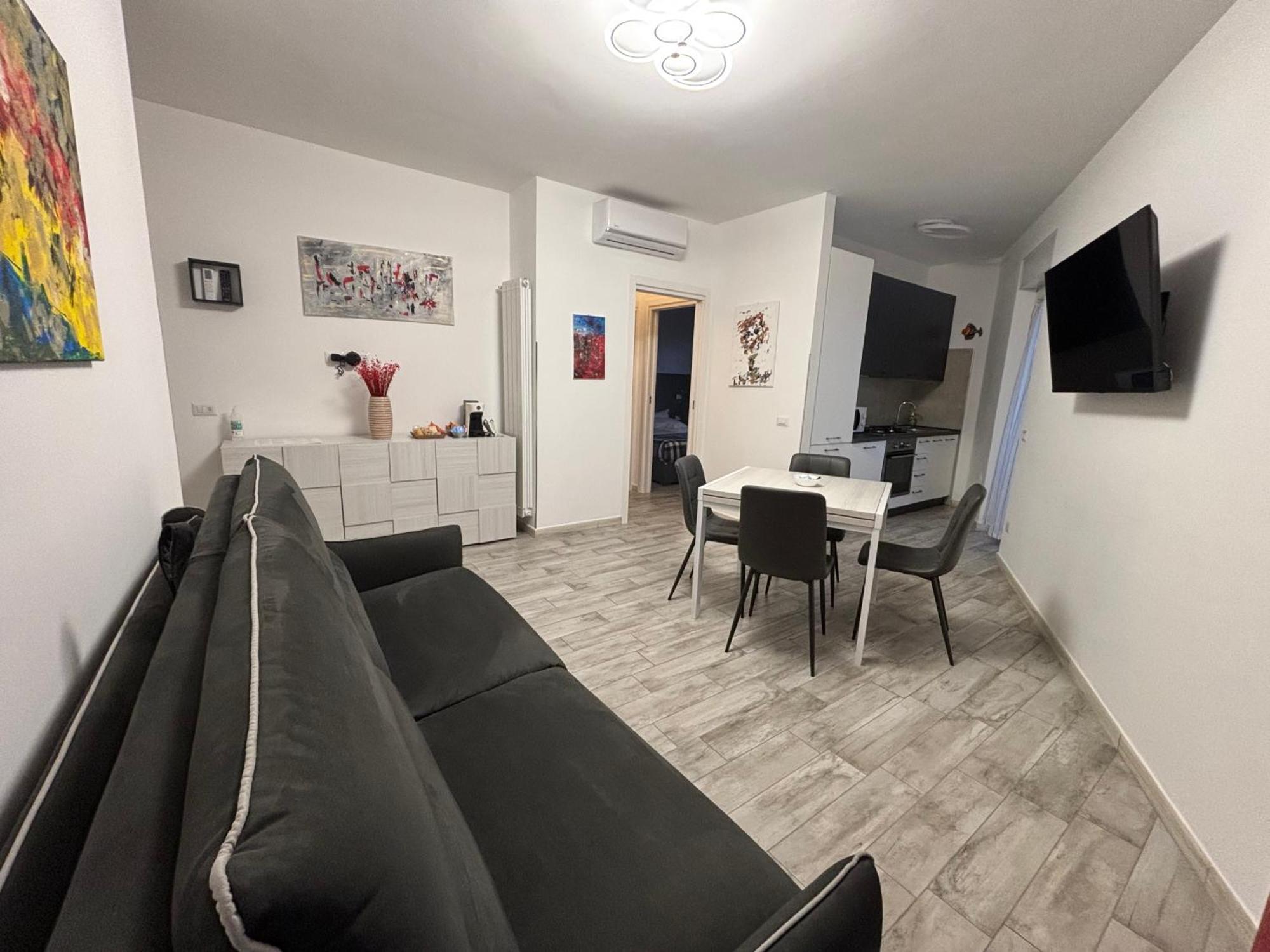Casa Larry Appartement Marino Buitenkant foto